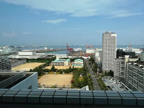 青い海！白い雲！家に置いてきた課題！