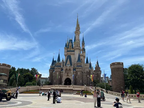 憧れのお城と青い空