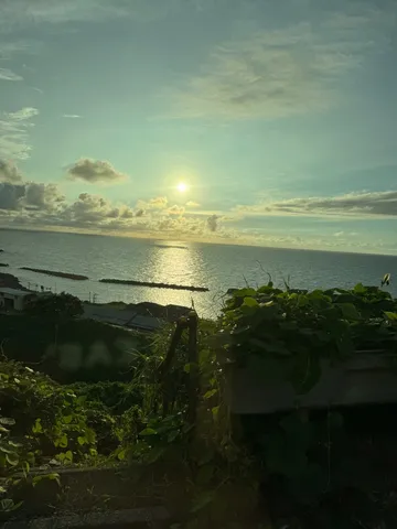 海と空に黄昏が溶ける
