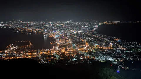 港町の夜景、宝石箱みたい