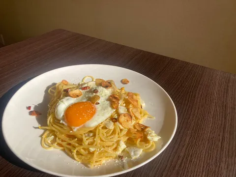 太陽とパスタ、卵の競演