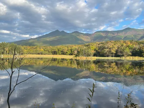 湖面も思わず空を写しちゃった秋