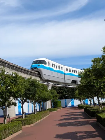 ディズニーリゾートラインType C100形