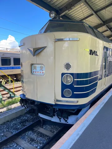 昭和レトロな旅情列車