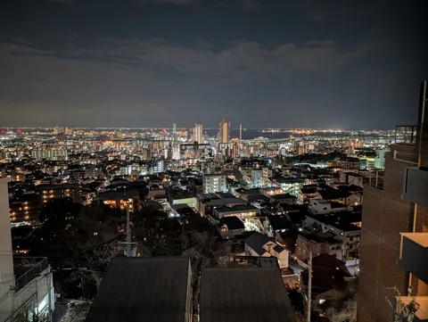 夜景の静かな光層