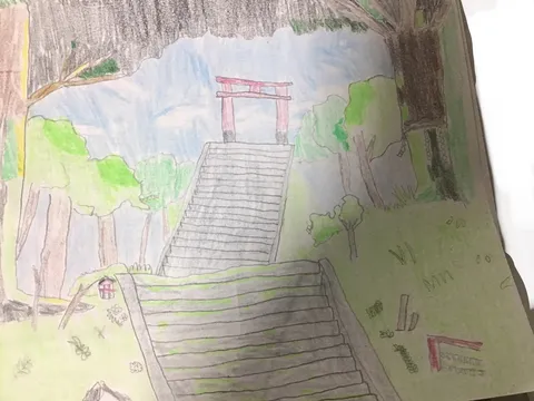 神社の階段が呼ぶ風景