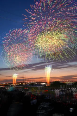 夕焼けと花火のシンフォニー