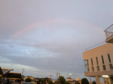 空に架かる、幻の虹