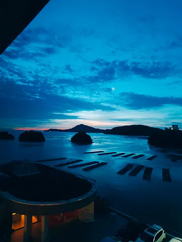 蒼い海と静かな潮騒