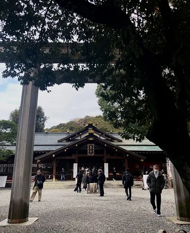 古都の静寂、人々の足音