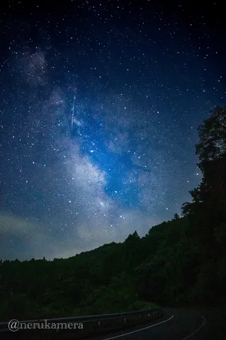 流星群も道連れ、夜景ドライブ