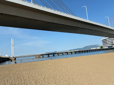 水平線に架かる夢の橋