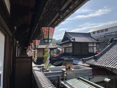 道後温泉本館