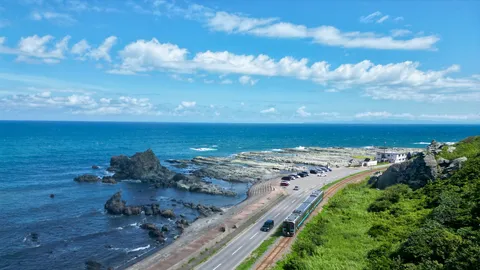 海沿いを走る、日常の疾走感