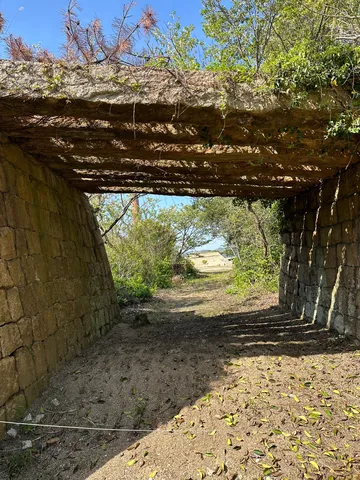 石積みのトンネル、古の道