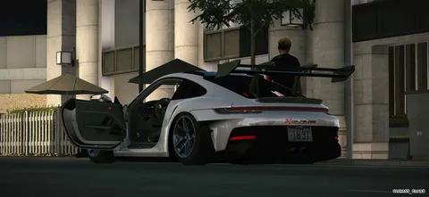 街角のハイパフォーマンスカー