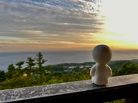 小さき旅人の見る夕景
