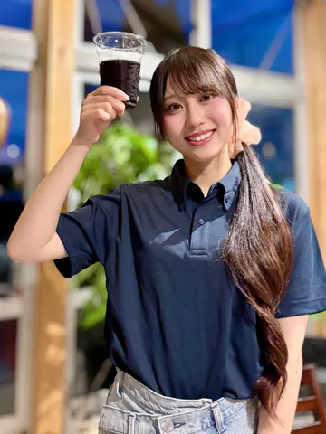 乾杯！美味しい一杯で気分上々