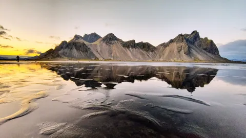 息をのむ絶景、大自然の鏡
