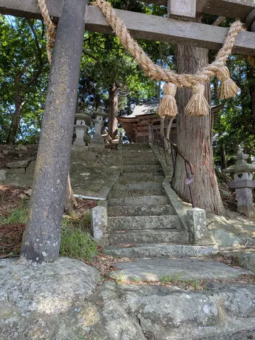 石段を登る、古の参道