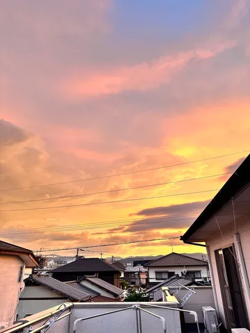 街を包む、魔法の夕焼け