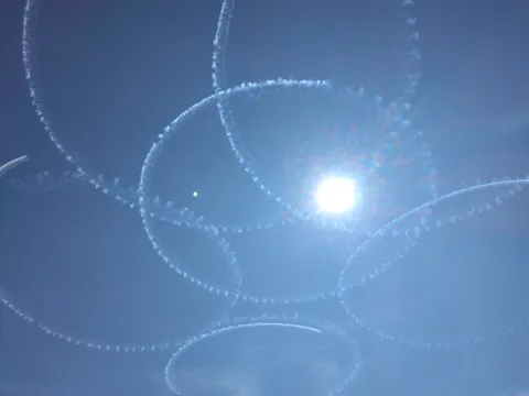 空に描かれた天空の輪