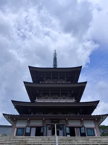 悠久の時を刻む、五重塔の威厳