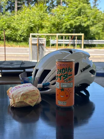 サイクリングの合間の休憩タイム