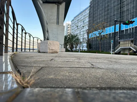 港辺の静かな刻印