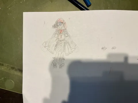 少女の絵に夢中