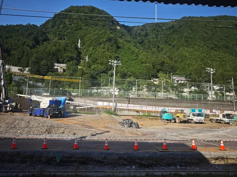 自然と共存する工事現場