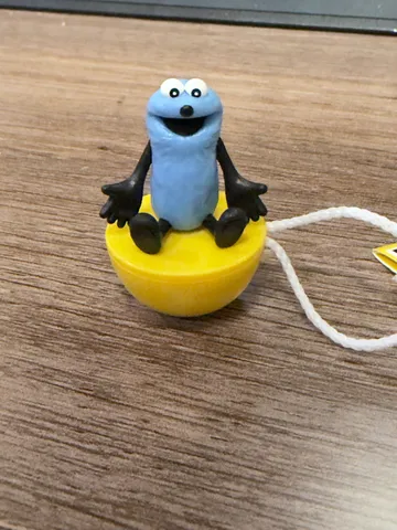 にこにこ青いキャラクター