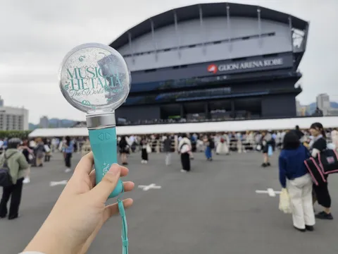 ライブ会場へ向かう、期待感あふれる一時