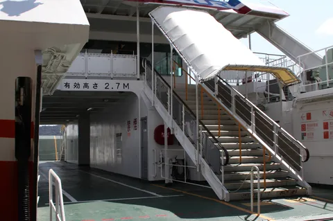 船上の見えざる旅路