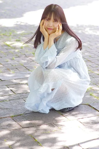 光と影、風に揺れる軽やかさ