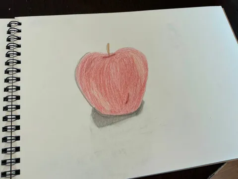 優しく光る紅いリンゴ