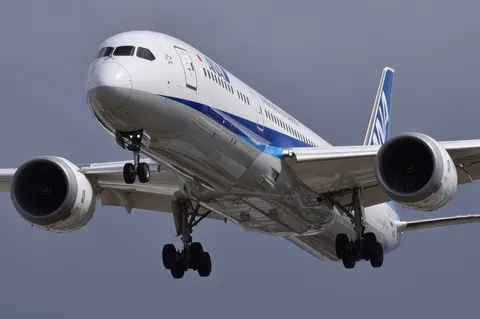 大空へ、力強く