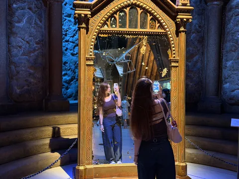 魔法の鏡に映る、もう一人の私