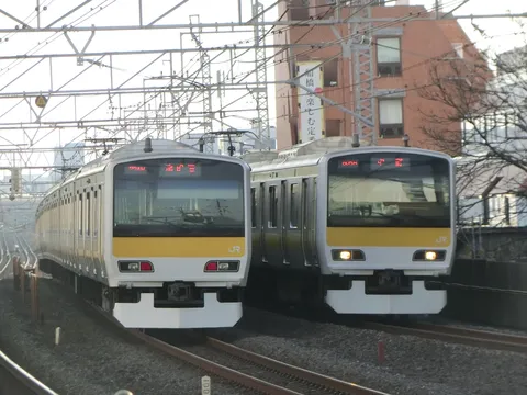 おっと、そこの君！