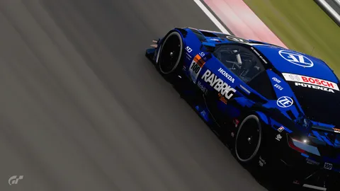 疾走する青い閃光