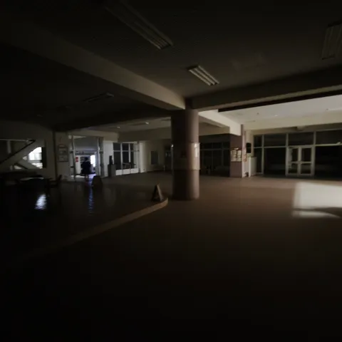 静寂が支配する廊下