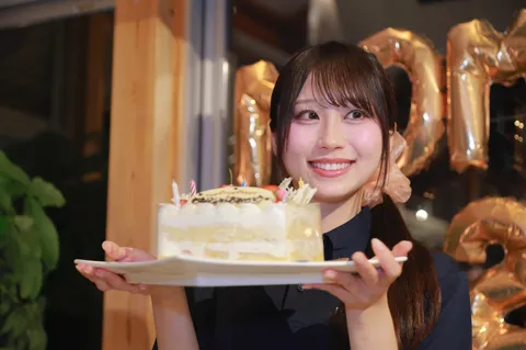バースデーケーキと笑顔