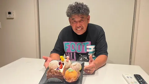 ケーキと僕、どっちが主役？