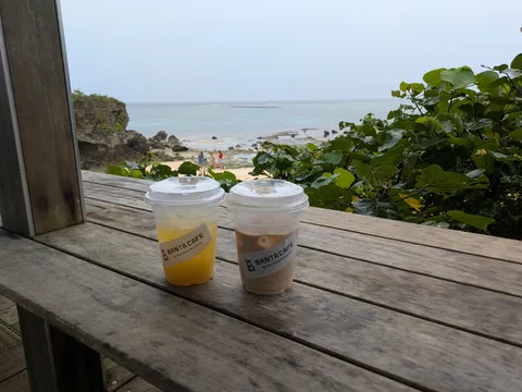水平線とカフェオレ、どちらにしようかな