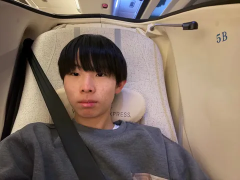 パーソナル空間の旅人