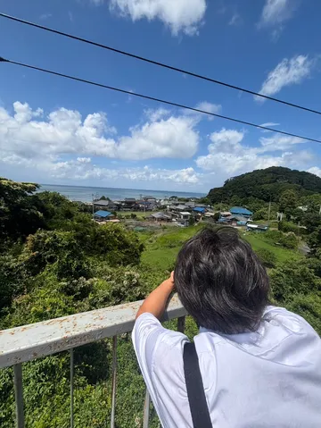 海と空を見下ろす風景