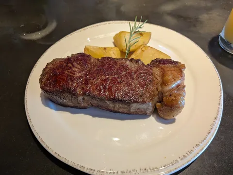 焼き目が語るシンプルな美味