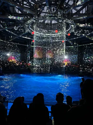 水と光の幻想的なショー