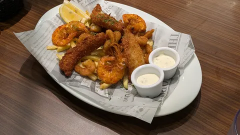 揚げ物たちの華やかパーティー
