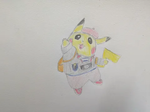 ピカチュウ、パリジェンヌになる